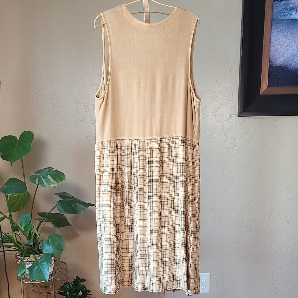 Nina Piccalino Vintage Sleeveless Tan Plaid Button Midi Dress - Picture 8 of 14